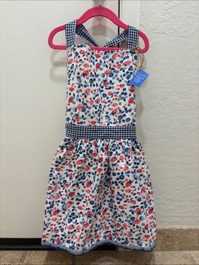 Sur La Table Kids Berry Apron in White, Blue, Red